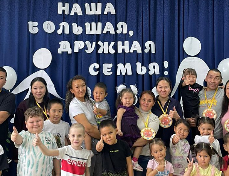 БОЛЬШОЙ ПРАЗДНИК 
