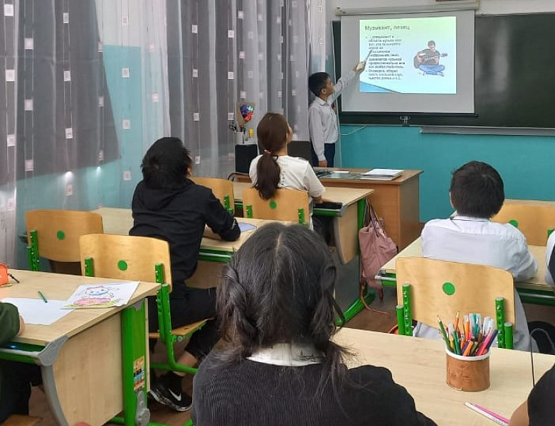 Пробую профессию в креативной сфере