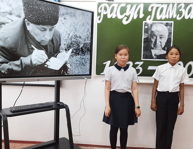ТЕБЕ, ПОЭЗИЯ, СПАСИБО!