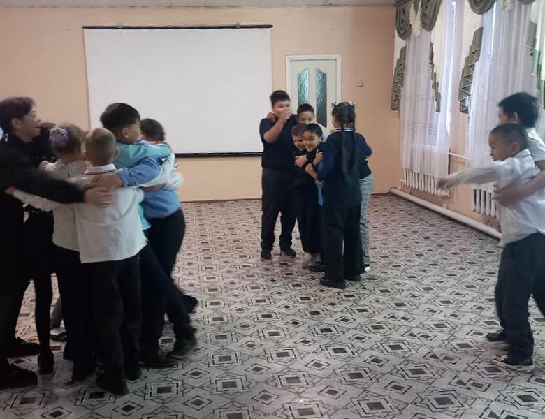 НЕДЕЛЯ ПСИХОЛОГИИ. ДЕНЬ 1. ИГРАЕМ
