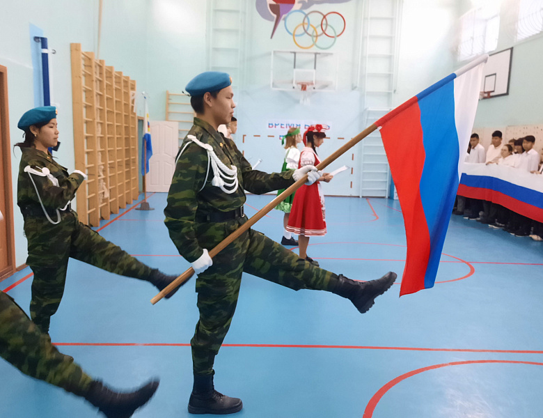 ВРЕМЯ БЫТЬ ВМЕСТЕ, ДРУЗЬЯ