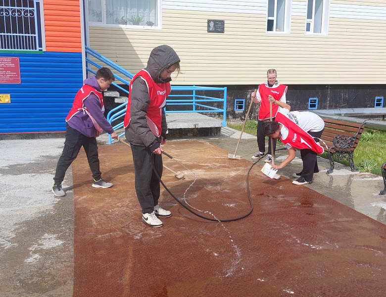 ОПЕРАЦИЯ " ЧИСТЫЙ КОВЕР"