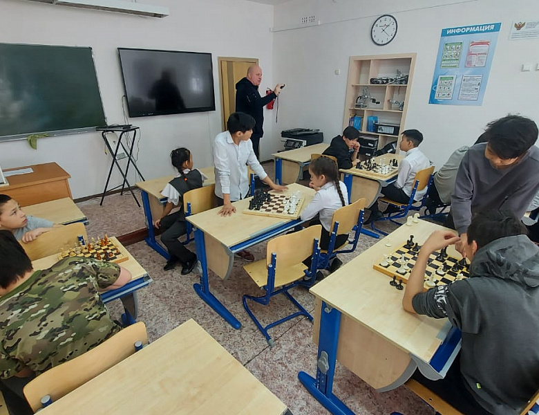 "БЕЛАЯ ЛАДЬЯ"
